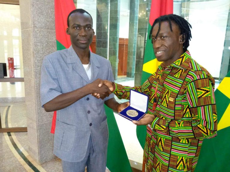 Bebeto Lonsili reçu en audience officielle par le Conseiller Spécial du Président du Faso , chargé de la culture
