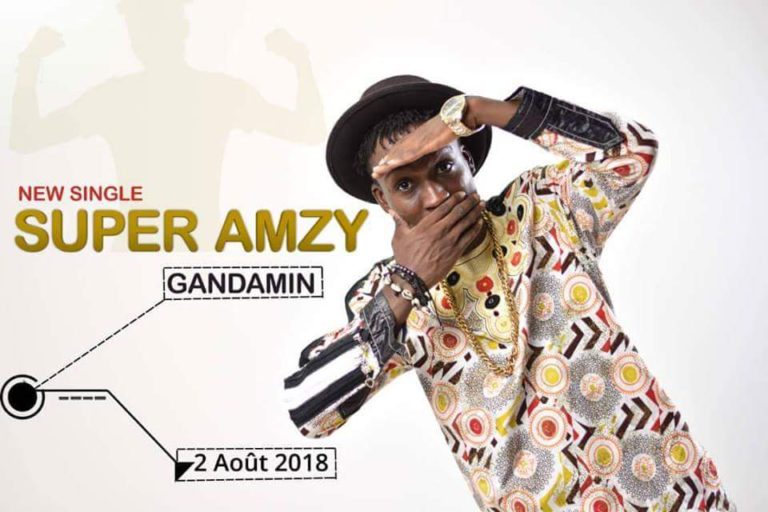 HIP-HOP : Avec « INSURRECTION », Amzy, l’artiste en vogue entend « prendre le pouvoir »