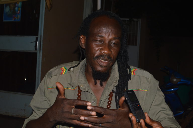 MUSIQUE : À la rencontre du crieur public Sana Bob de retour du Ghana