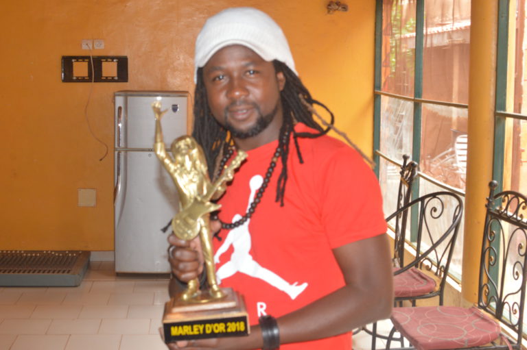 Interview : Big Desal bientôt en concert à Ouagadougou, Bobo-Dioulasso et Koudougou.