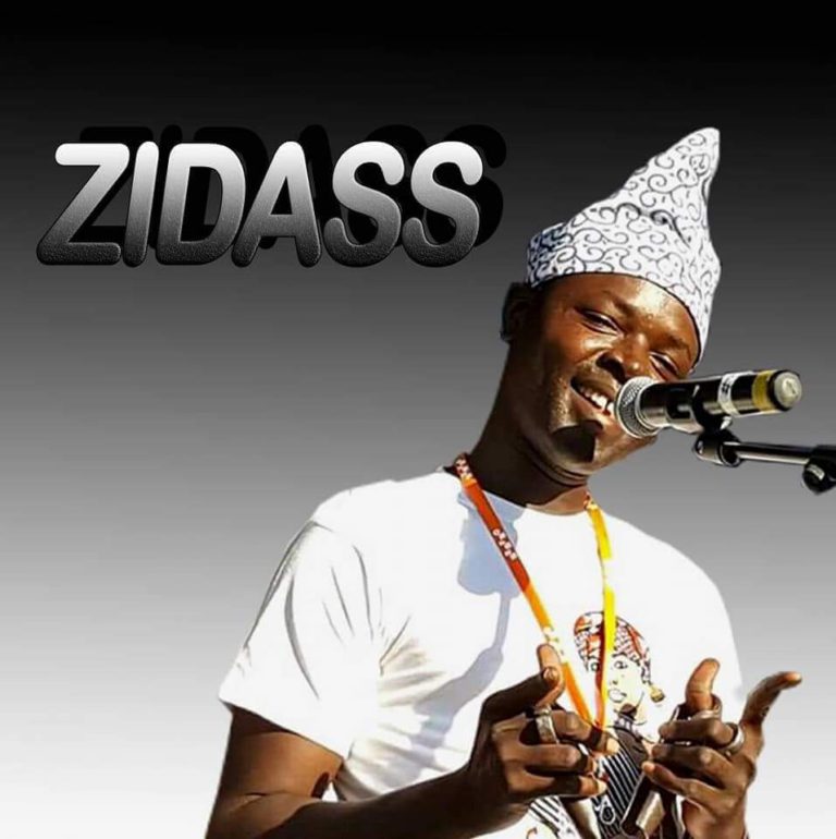 CULTURE : Interview avec ZIDASS, artiste qui révolutionne et exporte le rythme traditionnel WARBA