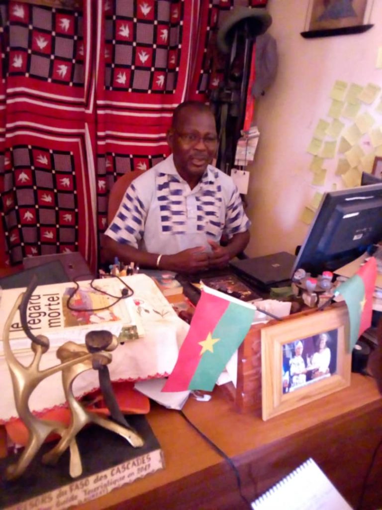 Interview : « Le guide touristique est avant tout un ambassadeur », dixit Jimho Latif Dada