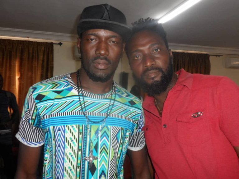 MUSIQUE : Avec l&rsquo;album « Éclosion », Éva 1er vise plus haut que le ciel.