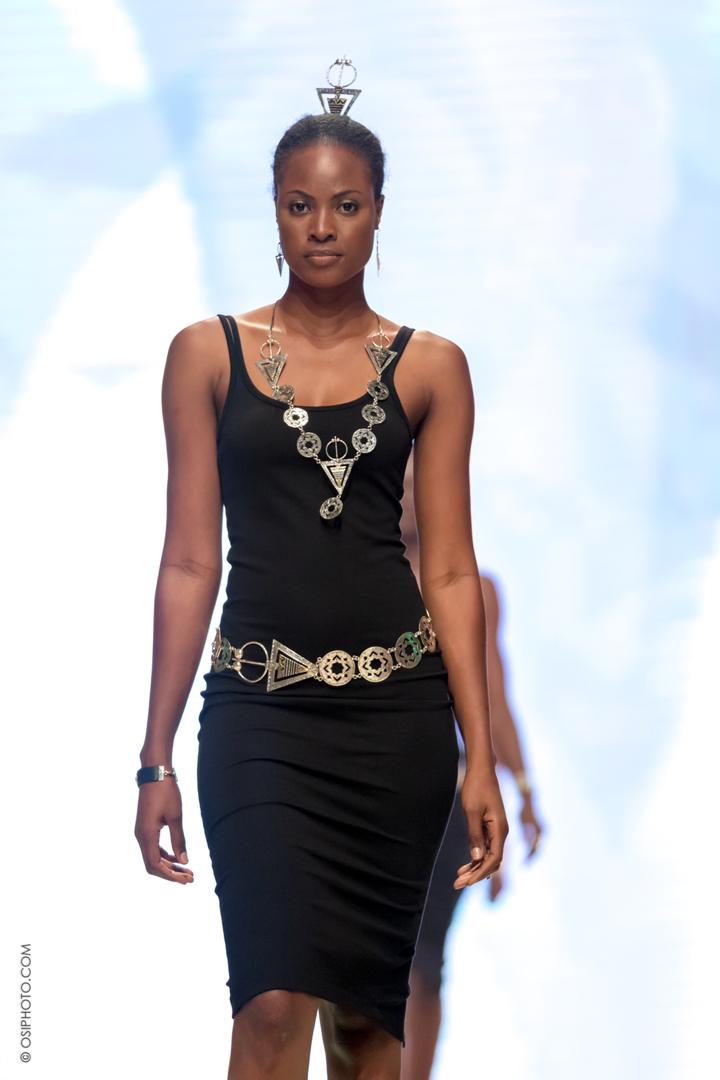 MODE: Vœux de nouvel an de Mariam Thiam, associé de l’agence MEA.