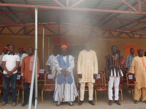 Association Lunga: Un centre culturel au profit des artistes.