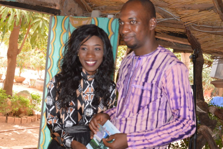 LITTÉRATURE: « Du Paradis à l’Enfer » : Le tout 1er bébé de Priscille Bansé.