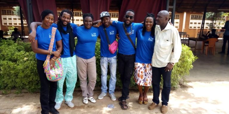 Classes d’Art 2019:  Un atelier de restitution de la créativité des enfants.