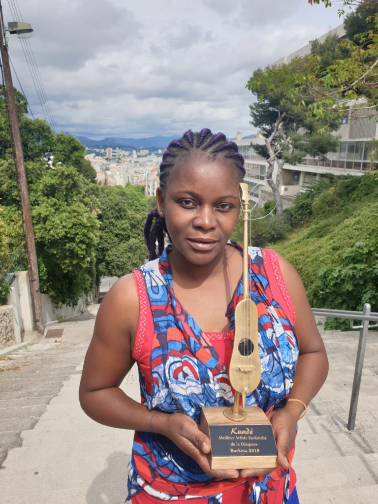 INTERVIEW: « Cet sacre est une lourde charge pour moi mais grâce à Dieu mon support est solide» dixit IBK.