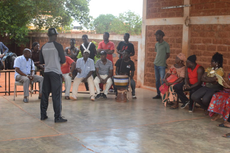 VAPAJ 2019: Vacances Artistiques Professionnelles pour Ados et Jeunes, la résidence de création a démarrée.