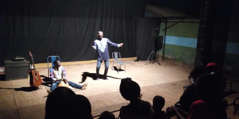 Saison Théâtrale du Cartel: Faire découvrir les meilleurs créations en lien avec la situation du pays.