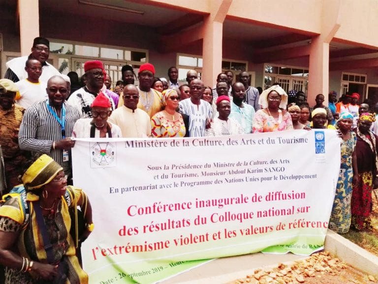Conférence inaugurale de diffusion des résultats du colloque national et les valeurs de référence à Banfora.