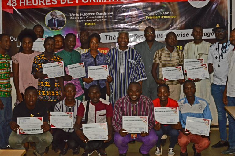 ACCBF : Fin et remise d’attestations de la formation sur la technique de prise d’image.