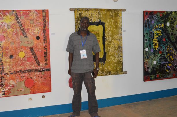 FITMO/FAB 2019 :  Mamary Diallo peint l’intégration par la frontière.