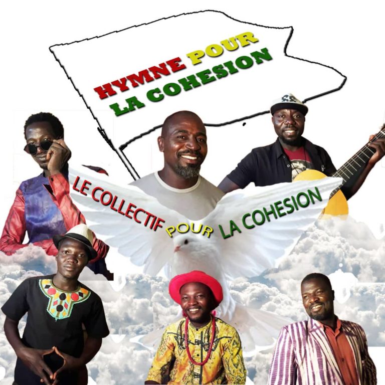 MUSIQUE : un groupe d’artistes musiciens, comédiens et slameurs chantent pour la paix.