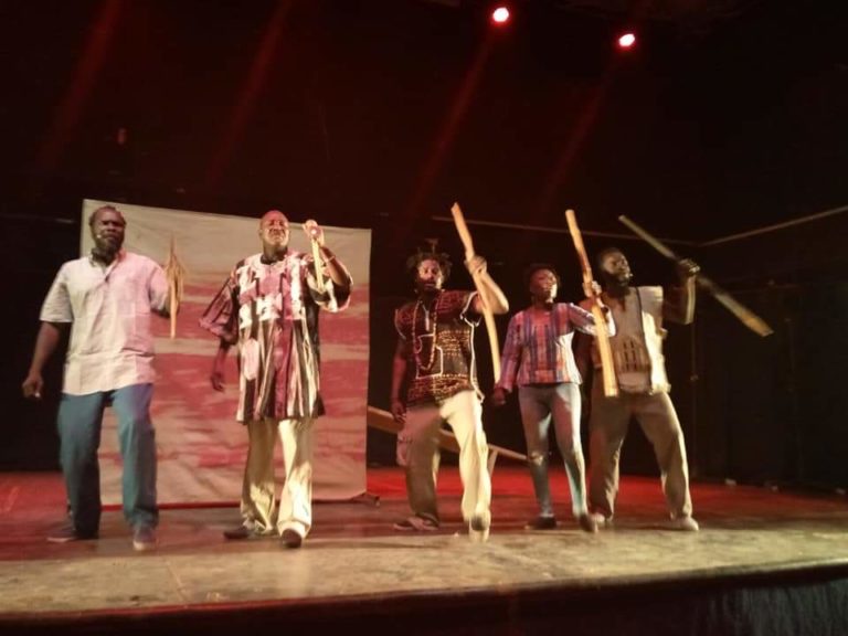 THÉÂTRE: Le Citoyen Renouveau rend hommage à Norbert Zongo THÉÂTRE: Le Citoyen Renouveau rend hommage à Norbert Zongo