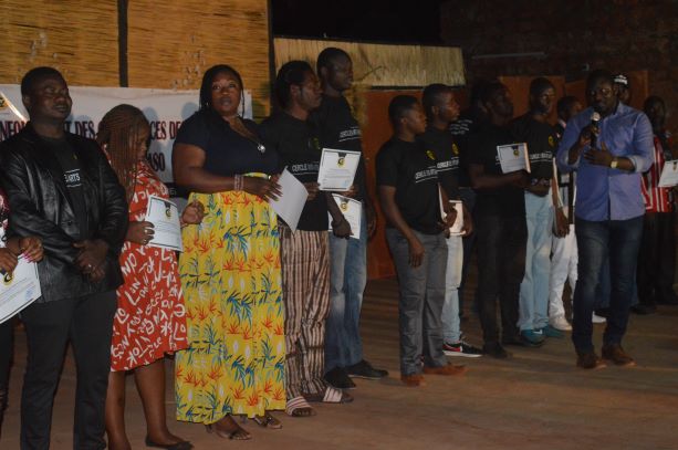 Spectacle de fin de formation de renforcement des compétences des humoristes du Burkina Faso