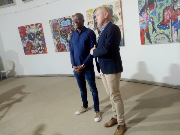 VERNISSAGE: Le peintre Liby Lougue expose ses oeuvres