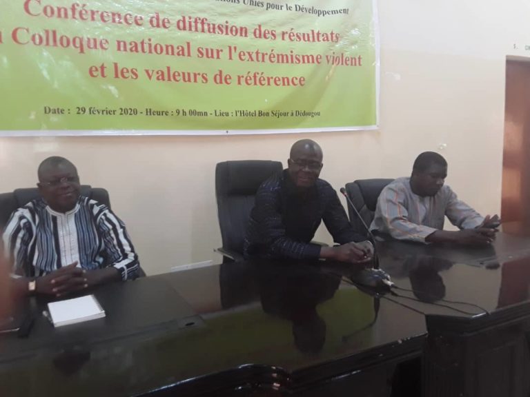 Colloque national sur l’extrémisme violent: Le MCAT a le soutien des garants des traditions de la Boucle du Mouhoun