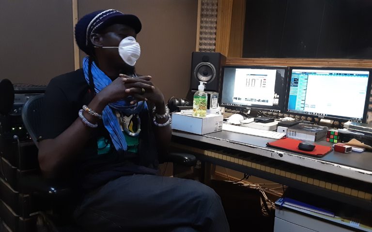 Lutte contre le Covid 19: Sana Bob est entré en studio