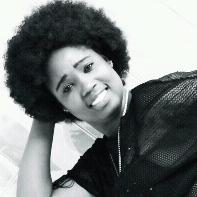 Interview inédite avec Henriette Delor, l’étoile montante de la musique burkinabé