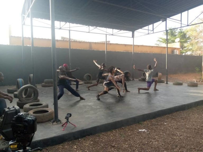 DANSE: Le chorégraphe burkinabè Levy présente une danse inspirée du vécu de la rue