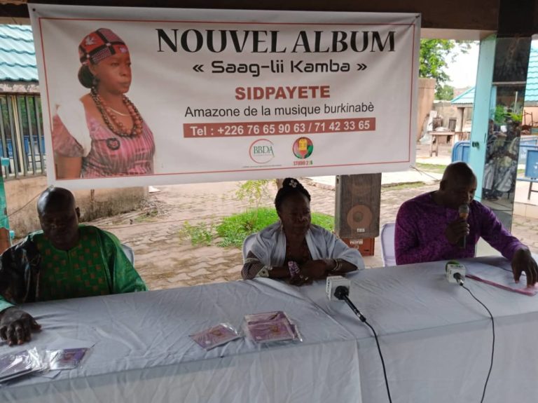 MUSIQUE: L’Amazone de la musique traditionnelle burkinabè SIDPAYETE, passe à la sortie de son 7e album