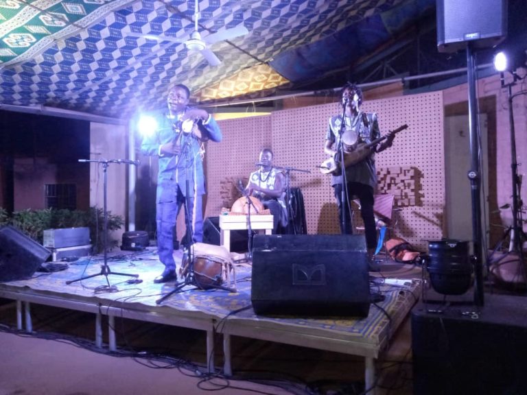 Reprise des activités de l’Institut français de Ouagadougou: L’artiste musicien Zidass épate le public