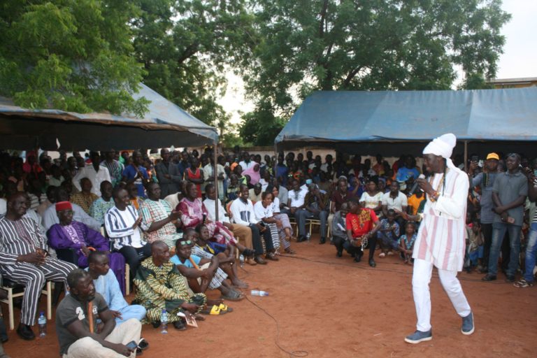 Concert de sensibilisation : Sana Bob a semé la graine de la paix à Ouahigouya
