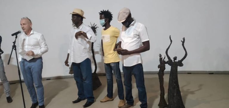 Vernissage à l’Institut Français: trois artistes burkinabè sélectionnés pour le BISO exposent