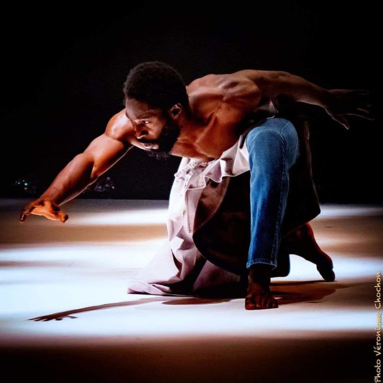 Bilan année 2020 : un satisfecit pour le chorégraphe burkinabè vivant en France Issa Sanou