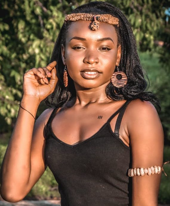 Interview : Zoom sur Béatrice IDO, mannequin professionnelle de Koudougou