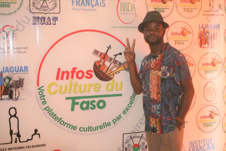 « Le Ouistiti d’or marque un tournant significatif pour la suite de ma carrière », Momo l’Intellectuel, humoriste burkinabè
