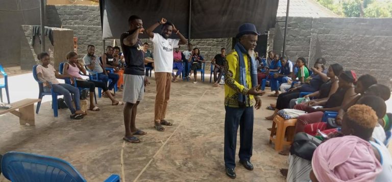 L’espace Grâce théâtre outille des jeunes au jeu d’acteur dans le cadre du projet cinématographique « MA YA DAWA »