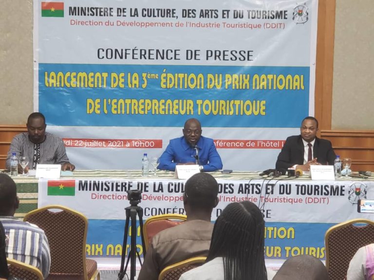 Prix national de l’entrepreneur touristique: la 3è édition officiellement lancée