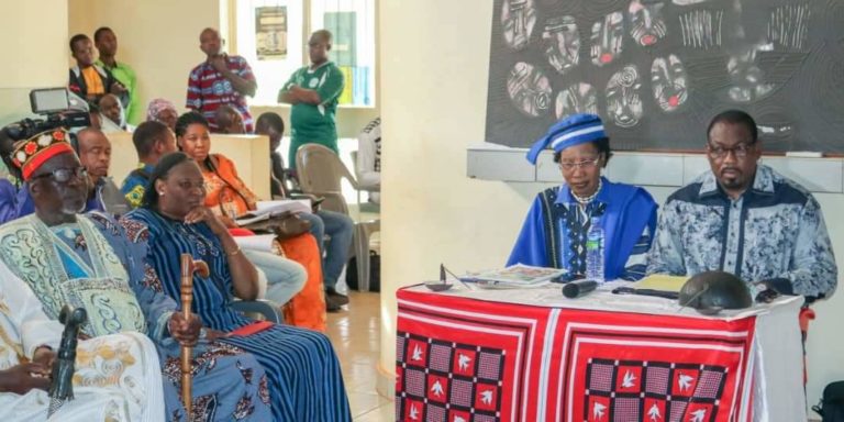 Littérature: la conteuse Mariam Ouédraogo/Sébego présente son recueil de contes