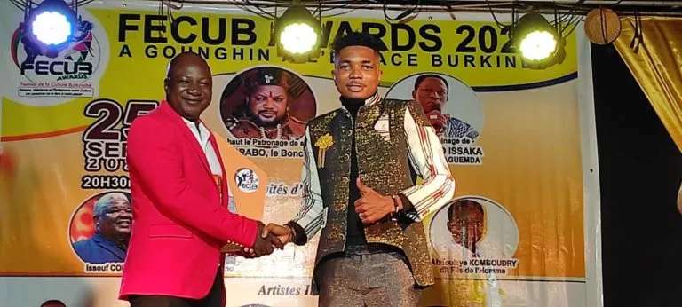 FECUB AWARDS 2021: l’artiste Cheezy et Moïse Tiemtoré s’emparent de l’or