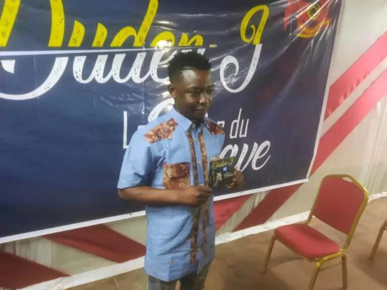 Sortie discographique: l’artiste musicien Duden J signe le « Retour du brave »