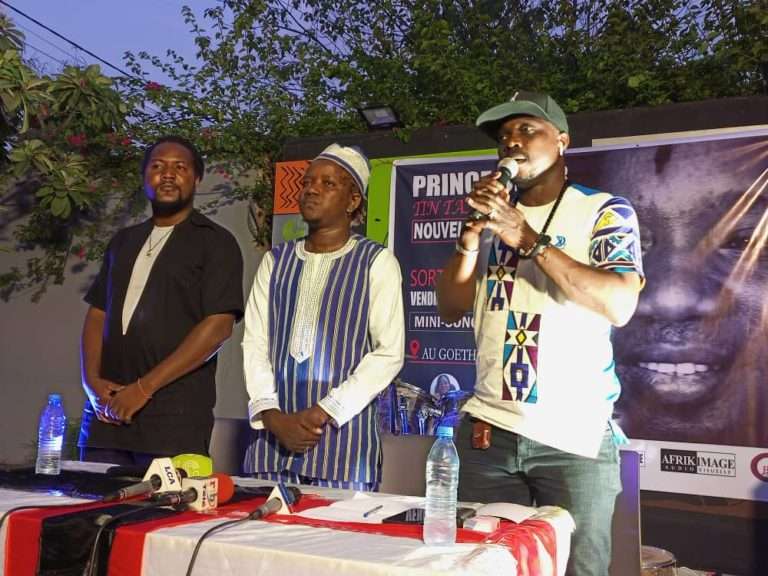 Discographie: « Tin Taani », le nouvel album de Prince Omar officiellement dédicacé