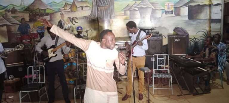 SORTIE DISCOGRAPHIQUE : « Touma », le nouvel album de Lasso Diarra