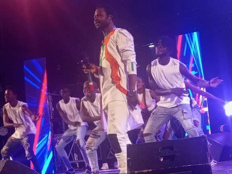 CONCERT : premier concert live de Bibich Sérénité, un pari gagné