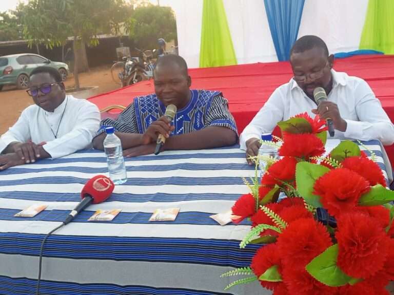 DÉDICACE: le catéchiste Jean de Dieu Ouedraogo sort son 3e album baptisé «Wend tôe fâa»