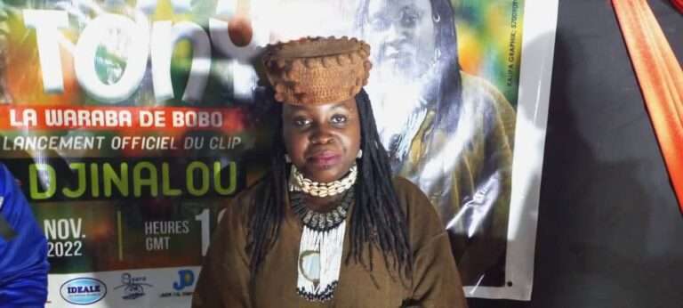 BOBO-DIOULASSO : Maï TONY lance son nouveau clip intitulé «Djinalou»