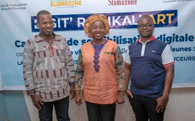 Extrémisme violent : le projet de sensibilisation «DIGIT’ RADIKAL’ ART» lancé Extrémisme violent : le projet de sensibilisation «DIGIT’ RADIKAL’ ART» lancé