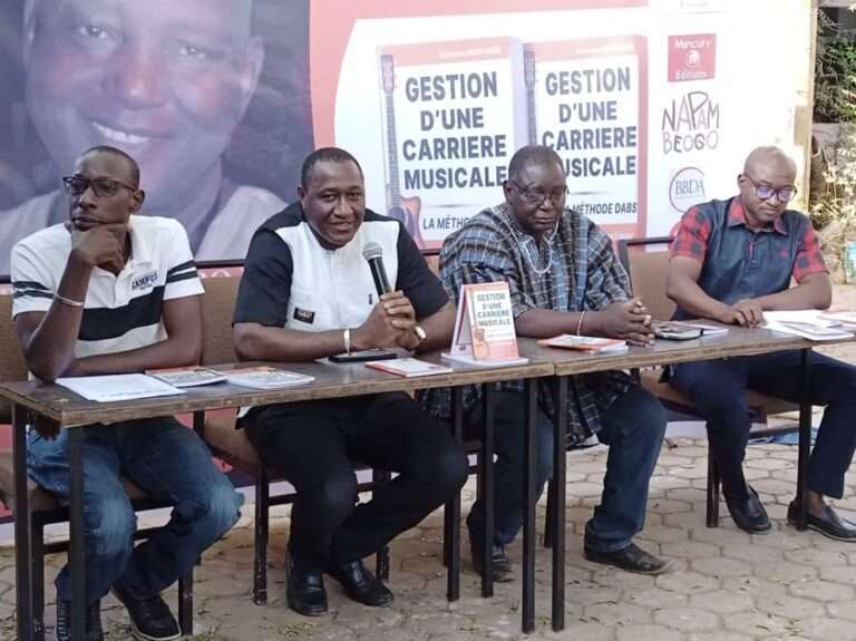 Gestion des carrières musicales : Aboudou Dabo Dabs décrit sa méthode à travers son nouvel ouvrage