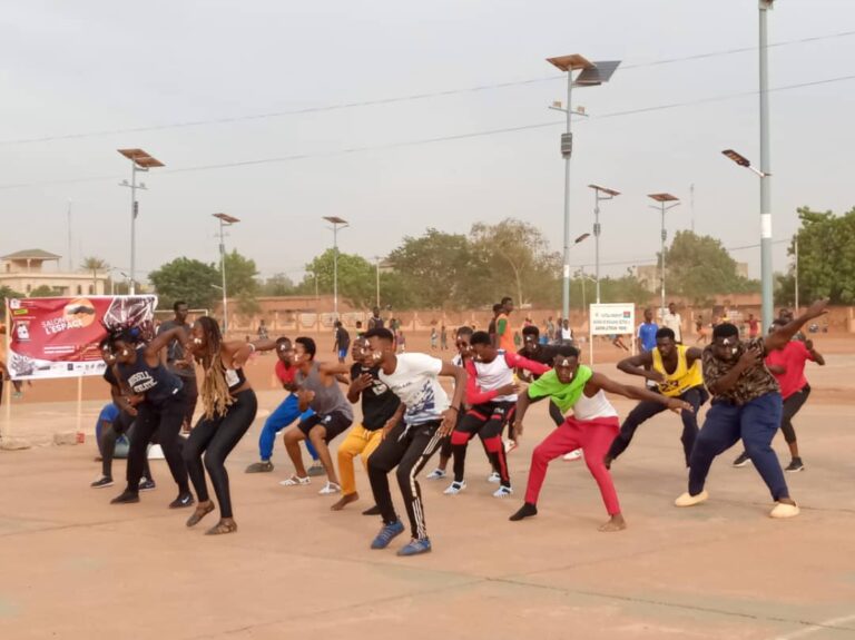 Projet « Salon de l&rsquo;Espace Art »: le top départ donné à travers une performance chorégraphique