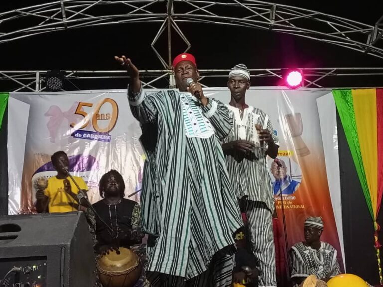 Carrière musicale: Adama Gauche célèbre son jubilé d&rsquo;or