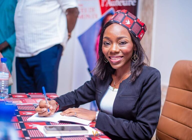 LITTÉRATURE : « Laure ou l’ex de mon ex » dédicacée