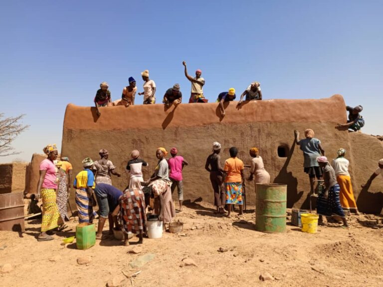 CULTURE: A la rencontre du peuple « Kassena »