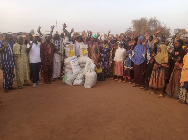 Pingre-Kuni acte 10: le comité vole au secours des déplacés internes de Kamboinsin