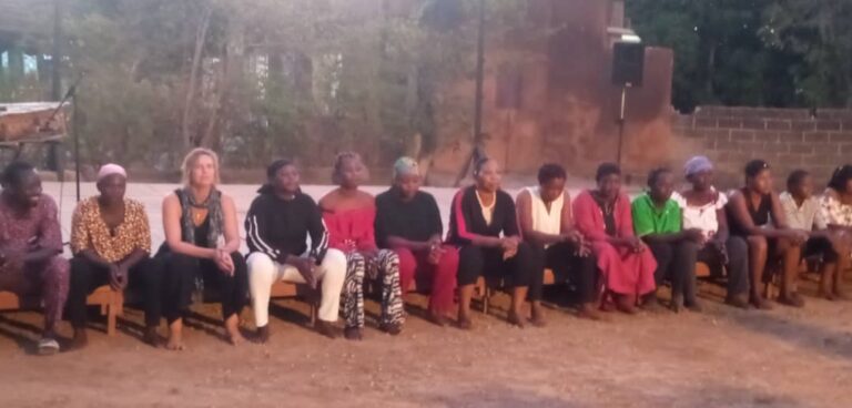 Chorégraphie : Esther Tarbangdo interpelle sur la liberté de la femme à travers son spectacle « Plus fort !»